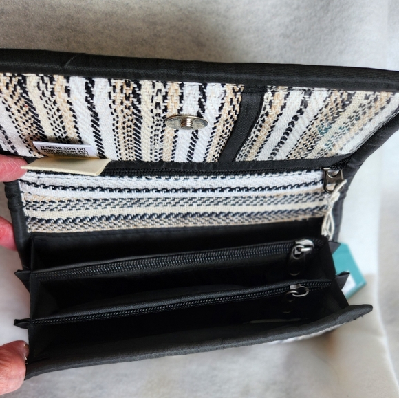 Earthbound Trading handmade handcrafted in Nepal, clutch, EB, NEW wallet - Picture 6 of 7